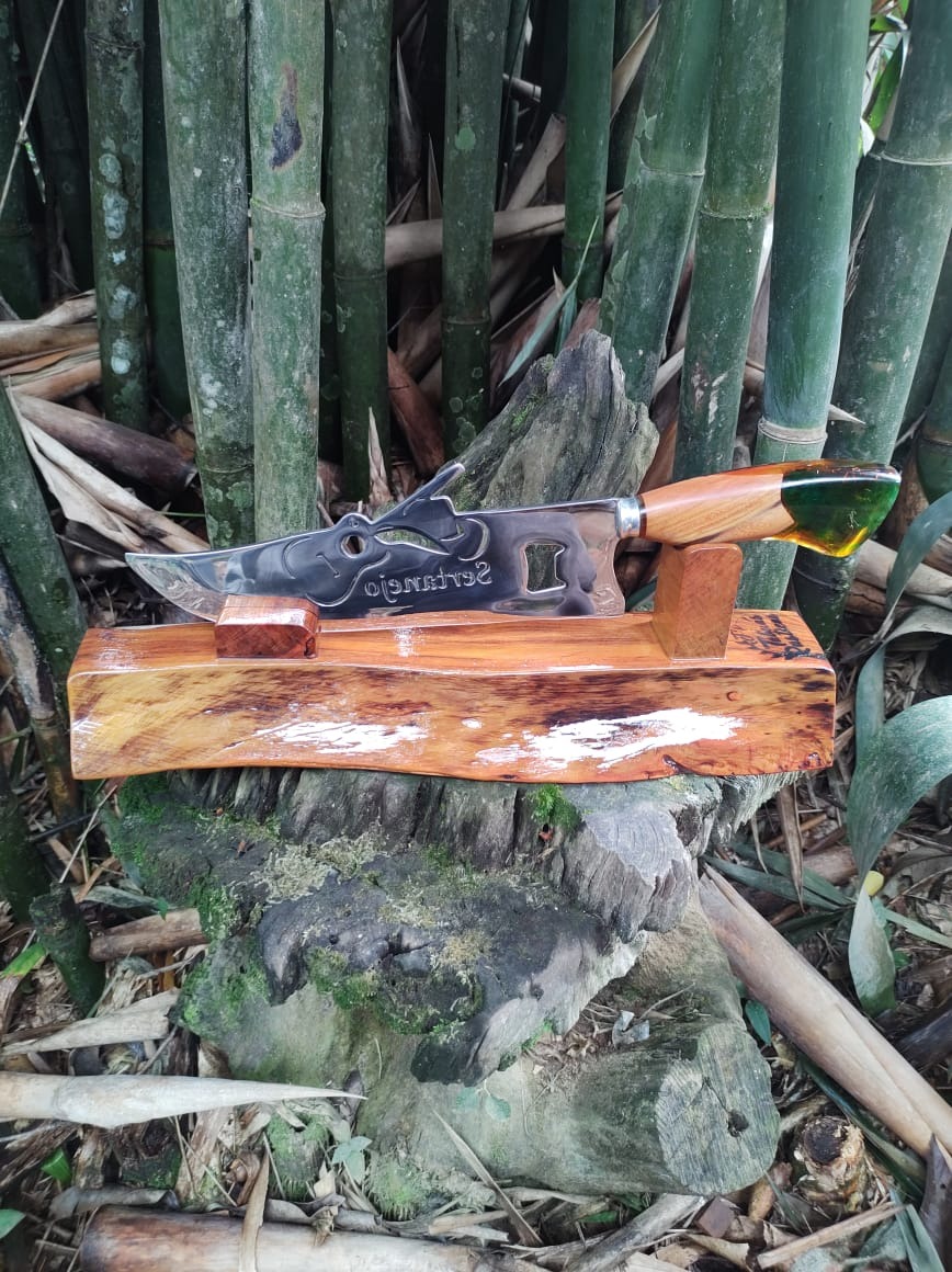 Expositor de Facas 20/40 – Porta Facas de Madeira